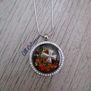 Locket Chain Necklace (NWOT)